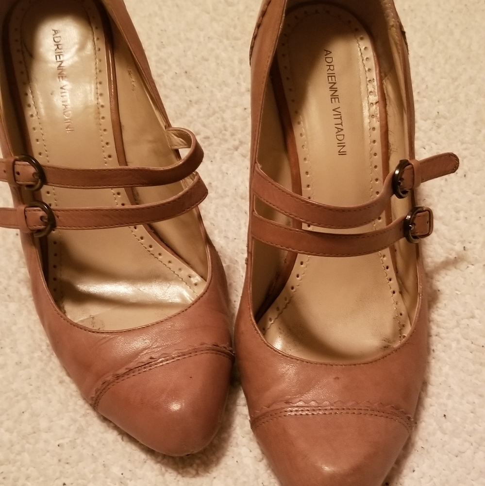 Womens shoes
